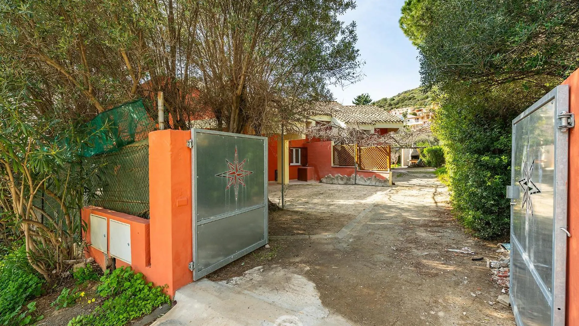 Domus Gina Villa Solanas  Tatil Evi Solanas (Cagliari)
